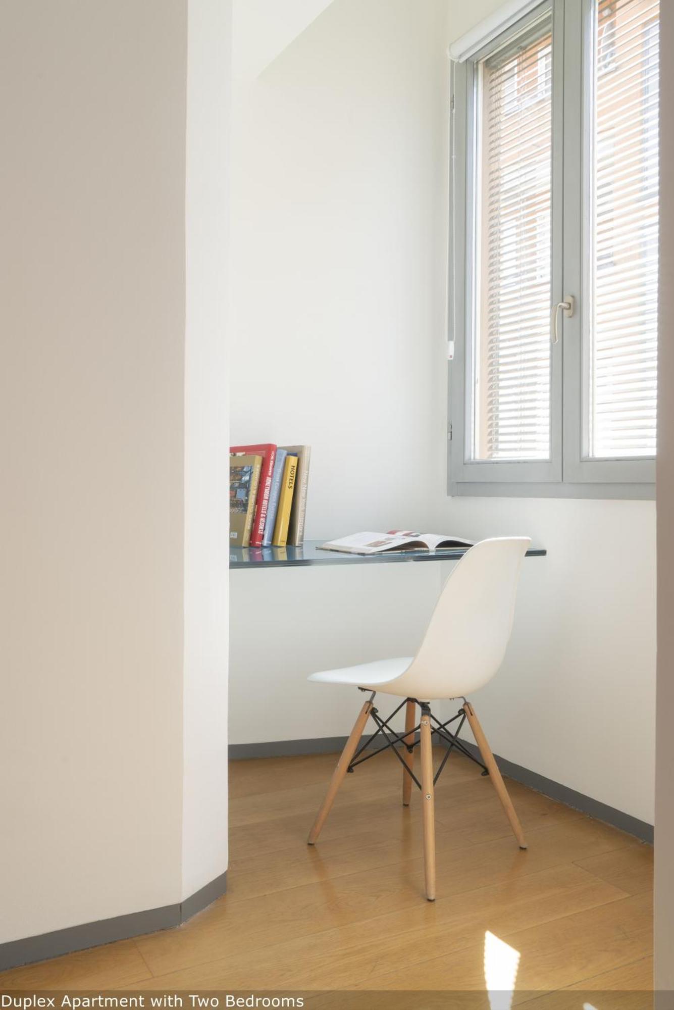 Apartment Brera In San Fermo Milan
